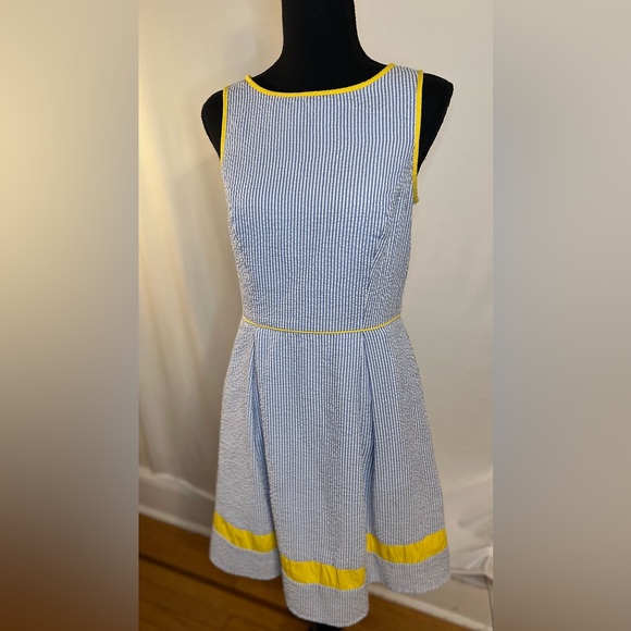 Ellie Blue and Yellow Dress size Small - Picture 4 of 16